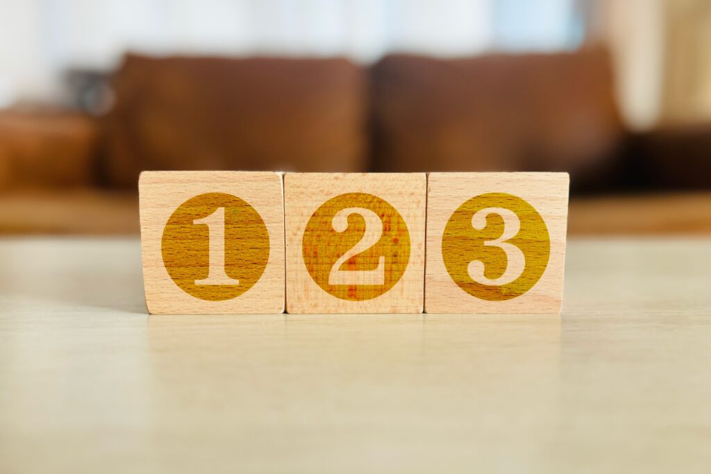 3選